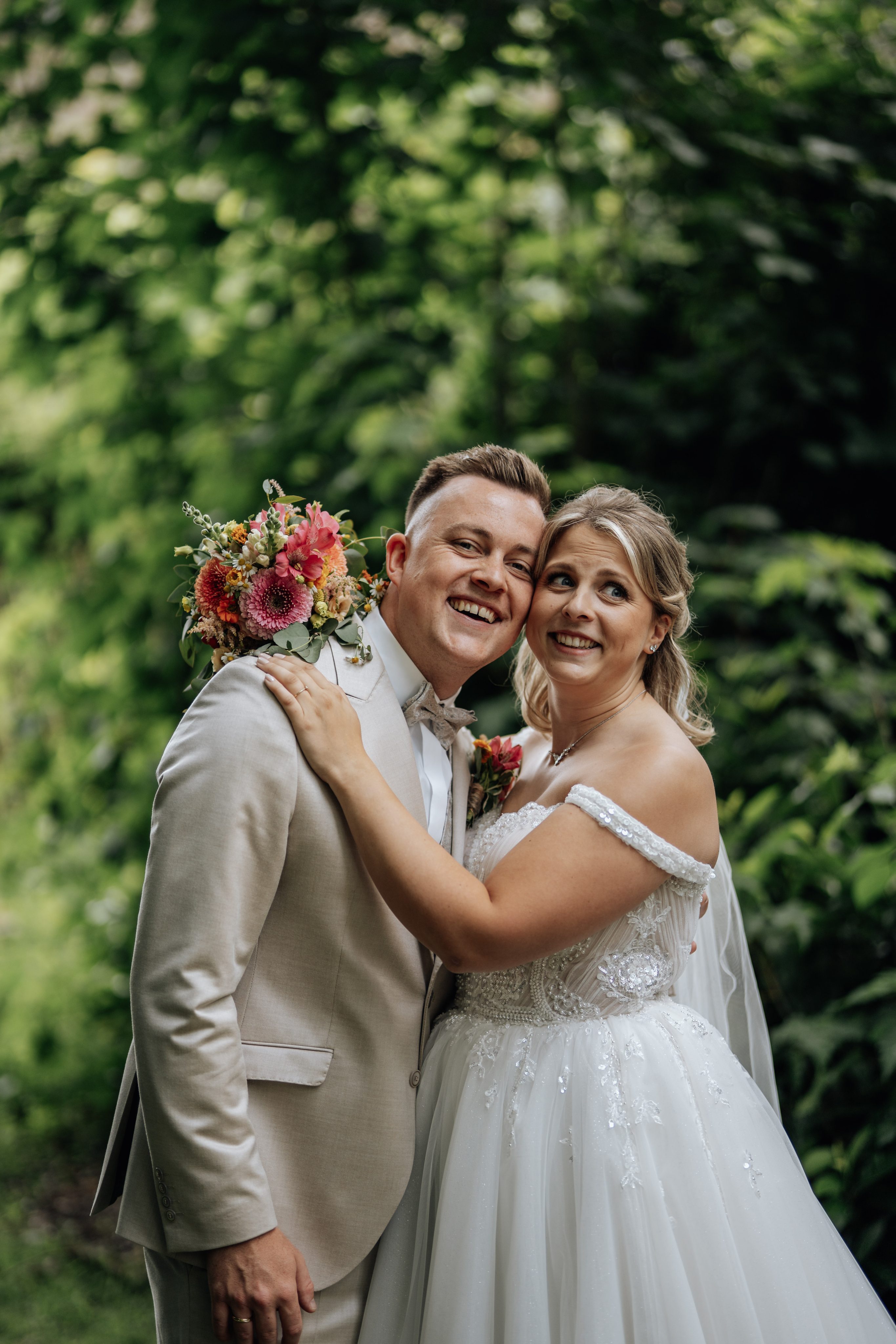 After-Wedding-Shooting: Vorteile, Ablauf und ehrliche Entscheidungshilfe